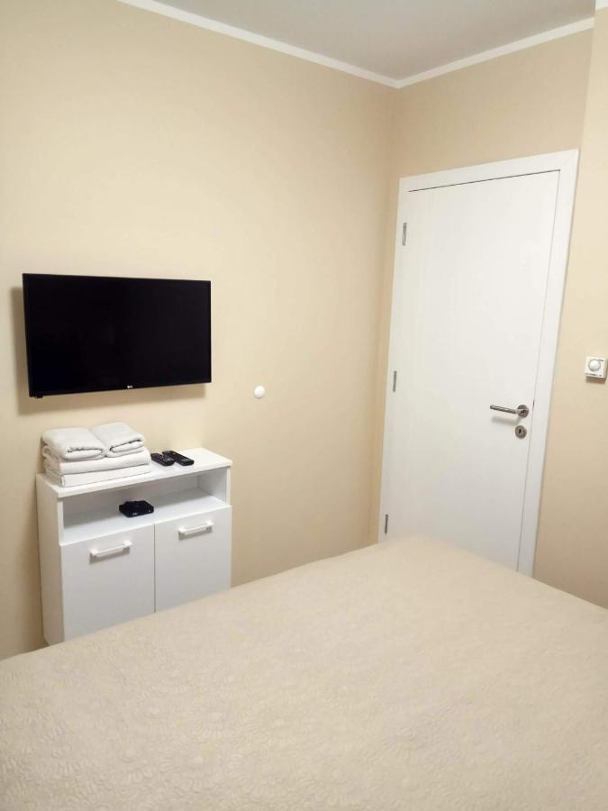 Apartment Cherry Gold Зренянин Екстериор снимка